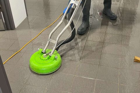 Tile/hard floor cleaning service