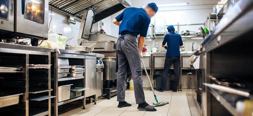 A Step-by-Step Checklist for Effective Commercial Kitchen Cleaning